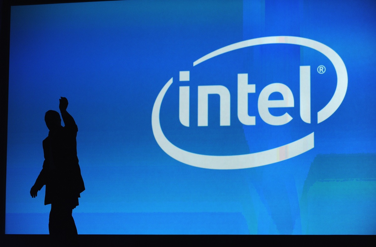 Intel Corp. Chief Executive Officer Paul Otellini waves as he walks off the stage at the end of his keynote address at the 2010 International Consumer Electronics Show, January 7, 2024 in Las Vegas, Nevada. CES, the world's largest annual consumer technology tradeshow, runs from January 7-10. AFP PHOTO / Robyn Beck (Photo credit should read ROBYN BECK/AFP/Getty Images)