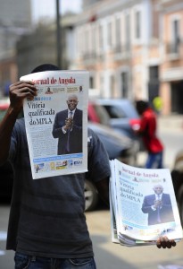 AFP PHOTO / STEPHANE DE SAKUTIN