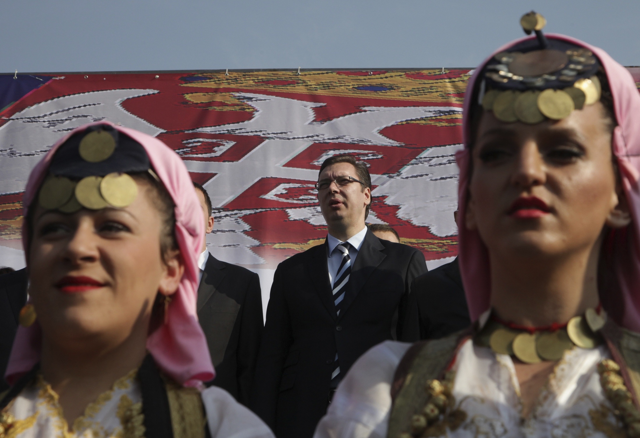 Serbia's Deputy P.M. Aleksandar Vucic attends an election rally in Kosovo, November 1, 2013. REUTERS/Hazir Reka