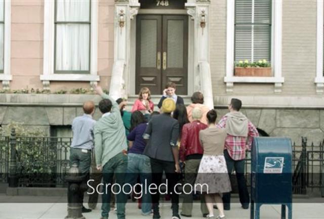 This frame grab made available by Microsoft shows a scene from the latest in a series of scathing Microsoft ads against Google. This frame grab made available by Microsoft shows a scene from the latest in a series of scathing Microsoft ads against Google.