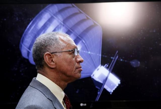 NASA Administrator Charles Bolden visits to the Jet Propulsion Laboratory in Pasadena, California on May 23, 2013 NASA Administrator Charles Bolden visits to the Jet Propulsion Laboratory in Pasadena, California on May 23, 2013