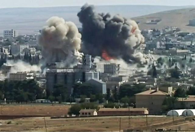 Twin explosions in southeastern Kobane on 8th October 2014